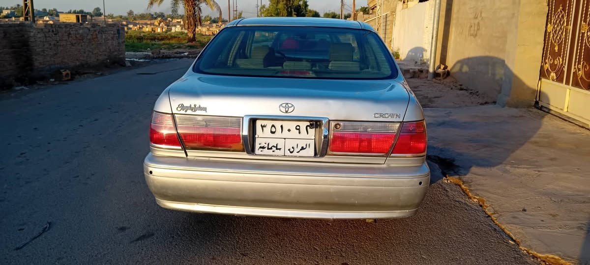 للبيع سياره جنون ملكه ادوات ادوات ادوات 3 دكم موديل 2003 كير محرك مكفولات محرك دي فور الجبير  تبريد ثلج كهربائيات كلها شغاله تخم تاير صدر أمامي خلفي جدد مشط جديد سياره جاهزه غرفته جديد سعرها 30 بيها مجال مكان صلاح الدين الضلوعيه رقم الهاتف ***********

