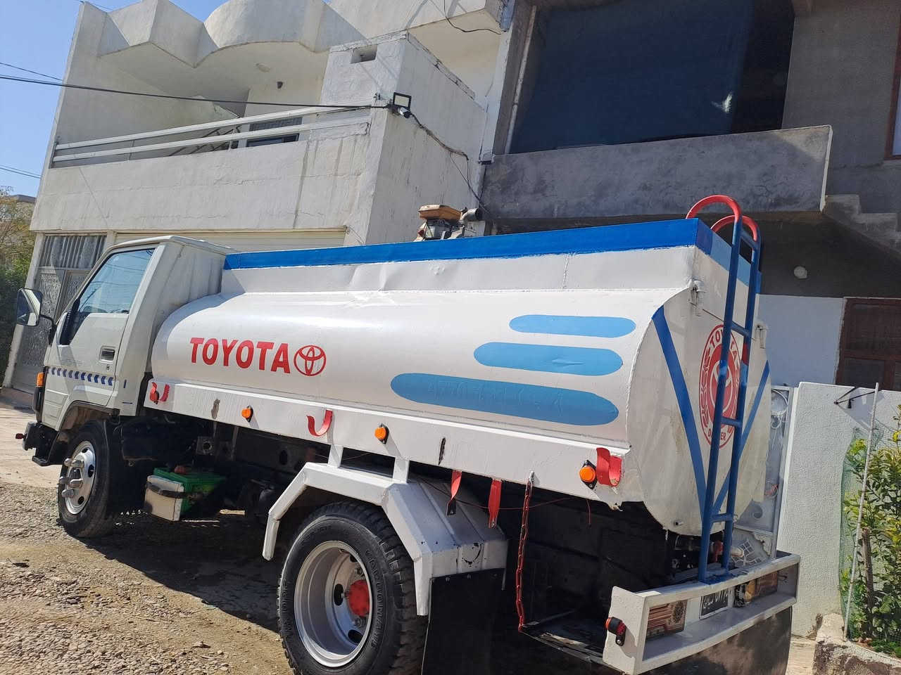 بەناوی خودا
14بی گێڕ   مەکینە   ئەکسل  شانسی  هەمووی بە 

شەرت . ئاڕمی هەولێر   78 گڵا و معامەلە

***********         ***********

هونەر قادر   دەربەندیخان
