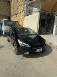 وبركاته للبيع فقط فورتي 2017 السياره نص فول محرك 2000 دوش كير At شكل ا...