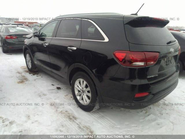 السلام عليكم سورنتو ٢٠١٩بسمي محرك ٢٤٠٠على وضع الشركه ماشيه ١١٥ الف بصمه برغي ممفتو بيه حادثه موضح بصوره البنيد نفسه مرجعي وبيه طخه بل قبق الجنطه ربع تقريب بل باب البيت انطخ السعر١٨٠وبيه مجال التصال ***********بغداد قرب علوة الرشيد
