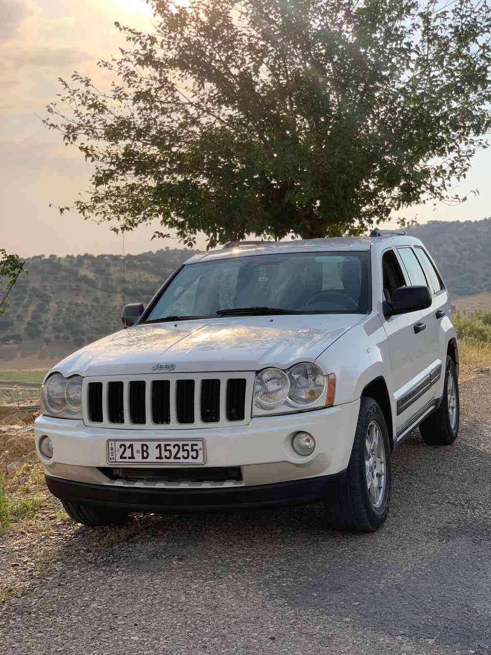 ٢٠٠٥ قطه وحده صبغ 
داخل أصفر دبل أكسل
٨٨ بيها مجال 
***********
