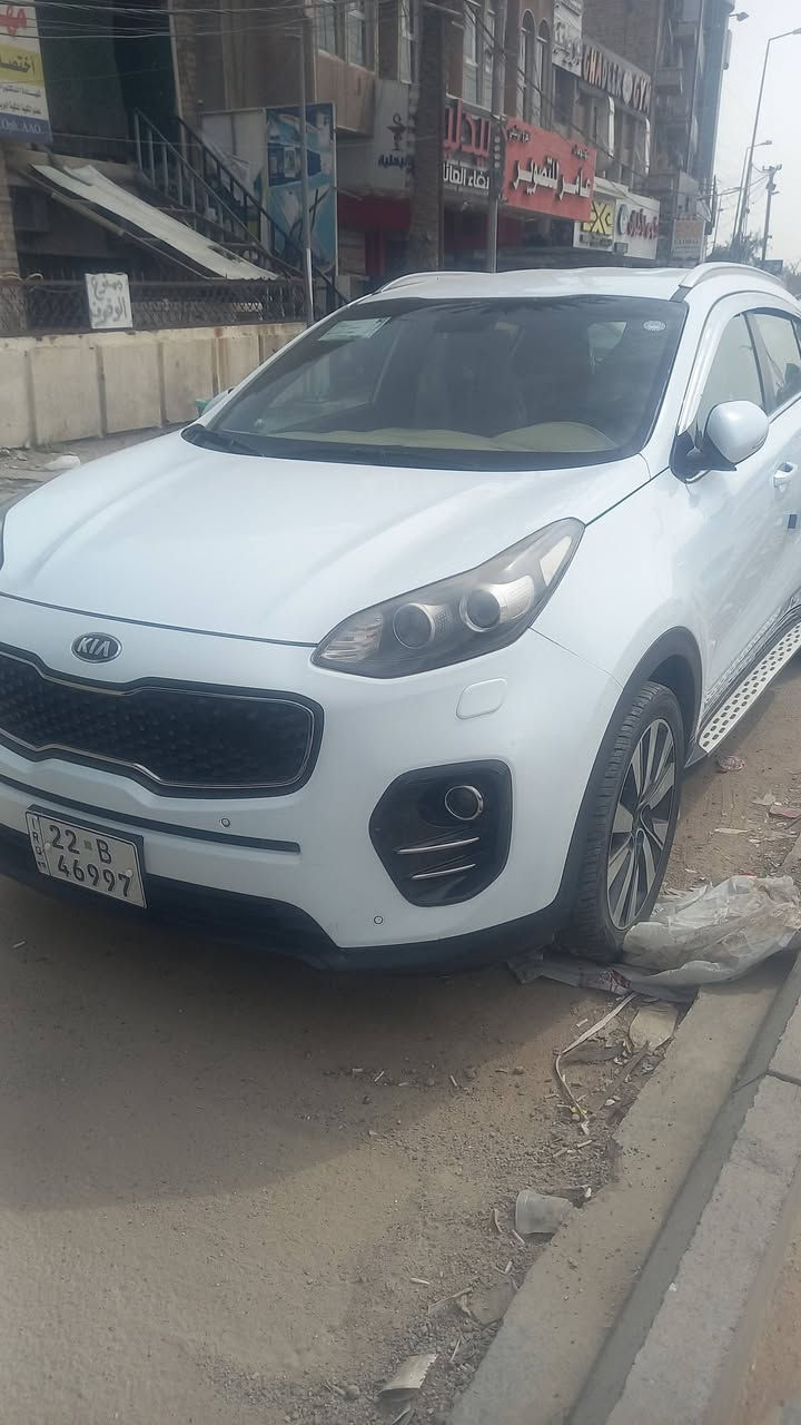 للبيع كيا سبورتج ٢٠١٧ خليجي
رقم اربيل ماشية ١٣٨ وقابل للزيادة محرك ٢٠٠٠ دوش

كير ومحرك مكفول بيه قطعتين بارد صغيرة وطخة بل دعامية صفحة  اليمنة  ..تبريد بي فصلة

تحكم ستيرن ويل ١٩ كروس سرعة 

السعر ١٥٨ وبي مجال للاستفسار اكثر  مكاني بغداد السيارة بأسمي 

***********
