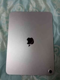 ايباد A16 ذاكرة 128 السعر 375 وبي مجال نضيف بعده بالضمان 07857275481 ا...