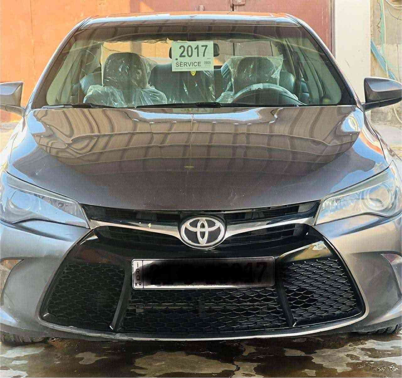 تويوتا كامري 2017 XLE
أمريكي 
محرك 2500 
كبس أمامي وخلفي
بيها فقط  مكانات بارد فقط 

كشنات كهرباء +تددفـئه بالكشانه 
جلد
شاشة
كاميرا
تحكمات ستيرن
مرايا كهربائية
نظام ECO
تبريد فول 
بصمه 
السيارة فول مواصفات فتحة سقف 
محرك وگير شركة
تايرات جديدة
صدر جديد

السيارة نظيفة جداً رقم سليمانيه 

للستفسار اتصل علئ الرقم *********** او مراسلة الصفحه
