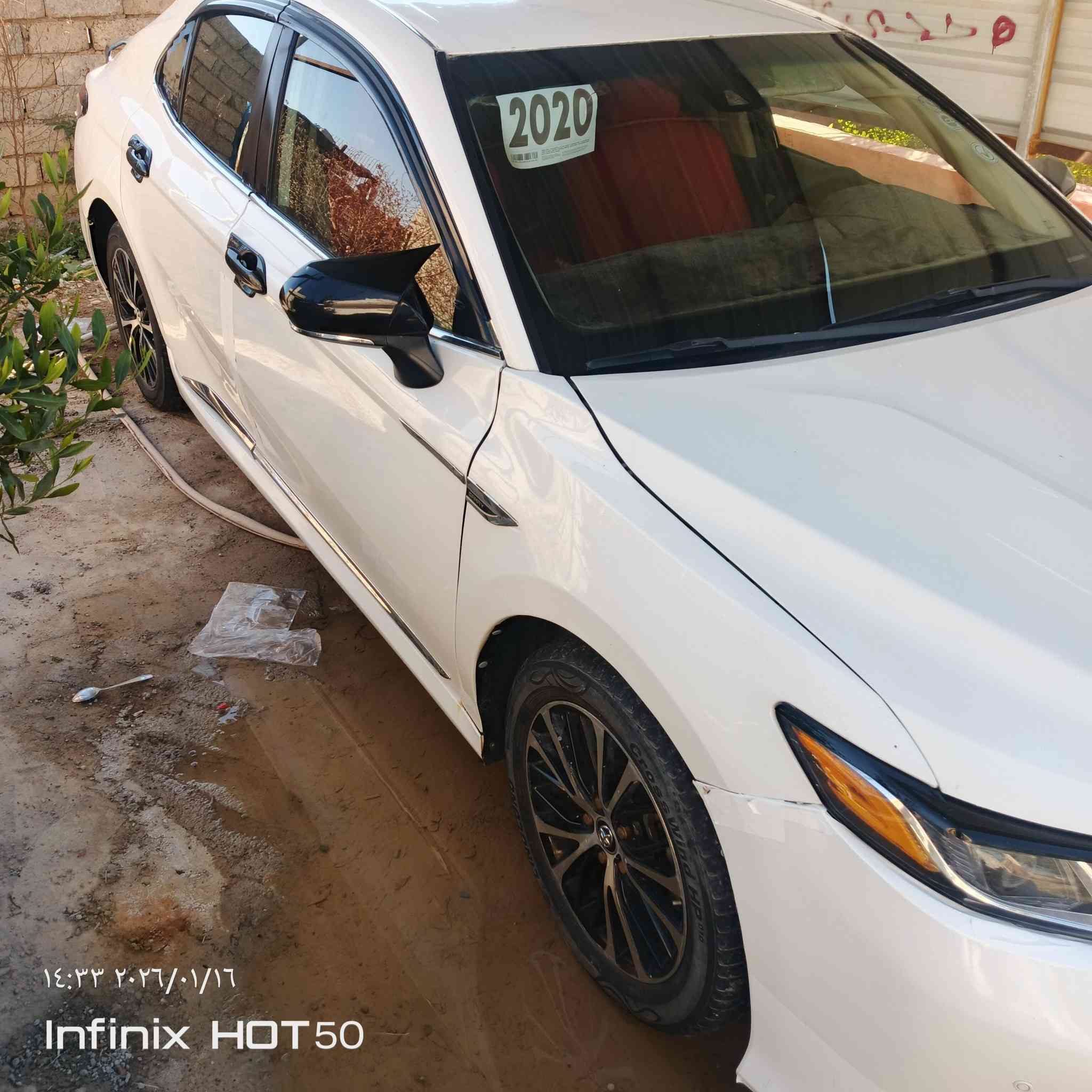 كامري 2019 مواصفات LE السياره مصبوغه عام صدر جديد محرك گير شرط سعر 135 رقم الهاتف***********
