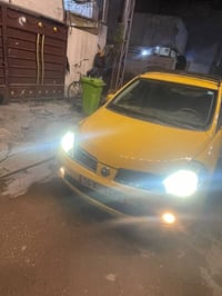 نيسان فيرسا ٢٠٠٨ سياره حلوه وجاهزه  بيهه مشكله بل كير مرات نمره الرابع...