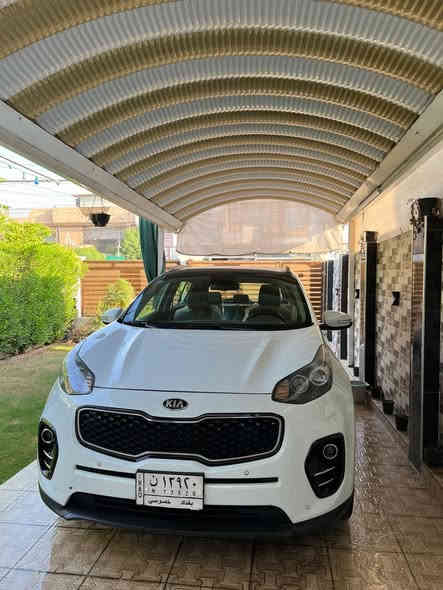 سبورتج خليجي ٢٠١٧ بانوراما محرك ٢٠٠٠ دوش 
ماشية 120

مواصفات 

بصمة تشغيل وابواب وصندوق 

زراك لايت

حساس امامي + خلفي

صندوك كهرباء شفط

اشاير بالمري

٣ انظمة قيادة

شاشة كبيرة شد

كامرة خلفية

تحكمات ستيرن السيارة مسويلها ادامة كاملة وتخم تاير جديد

السيارة حلوة بيهابارد قليل بهلال الجاملغ الخلفي ورصعة بالتكمة ممصلحه 

السعر 175 وبيها مجال بسيط 
السيارة بأاسمي مشروع وطني 

العنوان بغداد الغزالية

رقم الهاتف :***********
