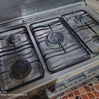 طباخ نوع كريازي للبيع نضيف السعر خاص ٠٧٨١٥٣٧٢٧٧٠