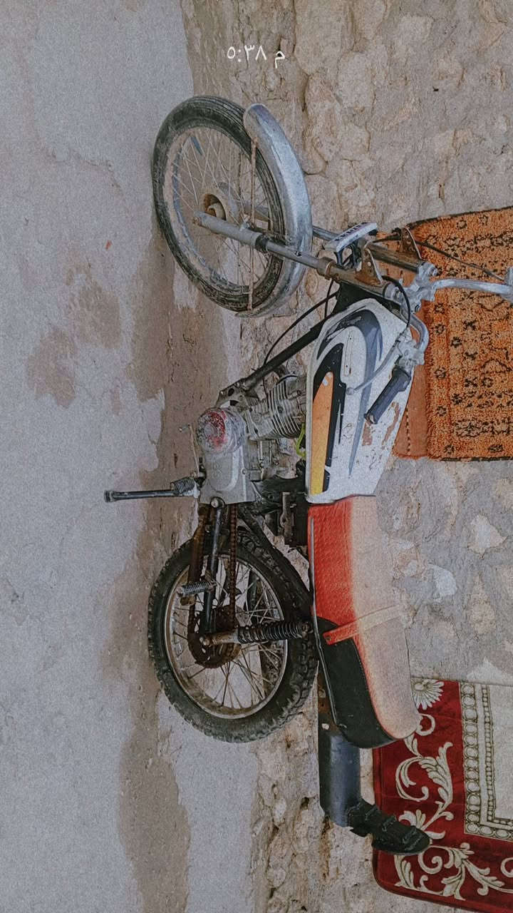 كلك للبيع السعر 180وبيه مجال مكانه نجف مشخاب الشراي يتصل على الرقم ***********
