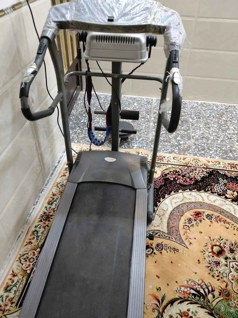 سلام عليكم جهاز جديد مستعمل شهرين كله على شغل ولفحص بغداد مدينة الصدر سعر ب 200 بي مجال ***********
