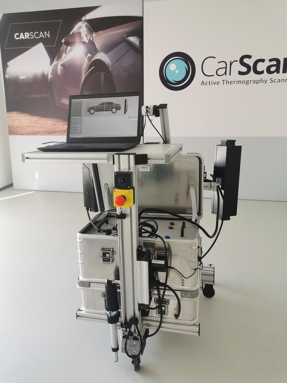 السلام عليكم
جهاز car scan الماني المنشىء مستخدم للبيع
للاستفسار ***********
مع سكة سقفية 360 درجه
