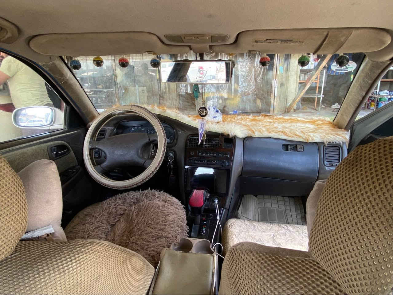 سلام عليكم كرستا اللبيع او مراوس 
مديل94 كير جديد حداديه جديده تخم
تبريد ثلج بس نقص غاز تايرات كهربائيات كله شغال شرط فحص 
ملاحضه مكينه بدايه خيط تبخير سياره تمشي طبيعي بس بيعلك مكينه كايمه
مكفوله من ضربه قويه وعيب شرعي شرط سياره اخت زيرو سعر58مجال بيه
*********** البصرة, العراق

