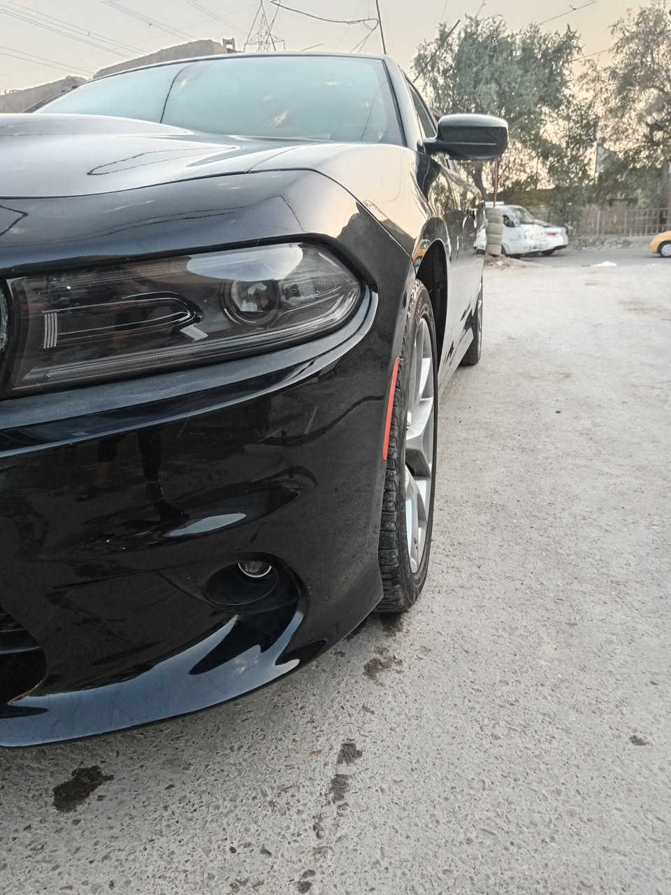 دوج تشارجر GT سياره
معروفه موصفات GT
سياره مصلحه كامله بيه ٣ قطع مبدلات فقط
الممشى ماله موضح بل صور
سياره مديل 2023 بدون لوحات مكان سياره بغداد
شراي يتصل ***********
