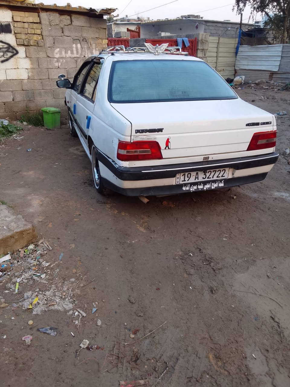 سلام عليكم بيجو GLX خصوصي للبيع كير ومحرك فرنسي لاتنقيص ولا تبخير رقم كربلاء انكليزي سنوية ل 2030 تحويل مباشر  كشر شوف العين سياره نصبته حلوة صدر جديد داخل نظيف تبريد عايزة فقط غاز مكاني بغداد السعر 25 وبيه مجال ***********
