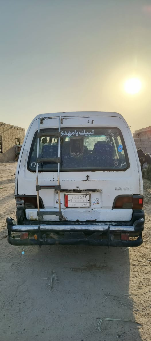 سلام عليكم كيا اسيا للبيع موديل 99 رقمه الماني  بصره. مداور ثاني يوم سعر 37 وبيه مجال عنوان نجف رقم المبايل ***********
