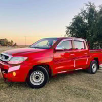 ** السعـر_100💸 فقط. ** للبيع بيكم 2011 حمره ** مستعجل عليهه بيهه صبغ ب...