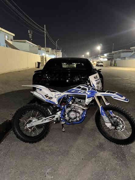 السلام عليكم قفاز للبيع مديل2025 محرك300cc سعر 1700 مكاني نجف ***********
