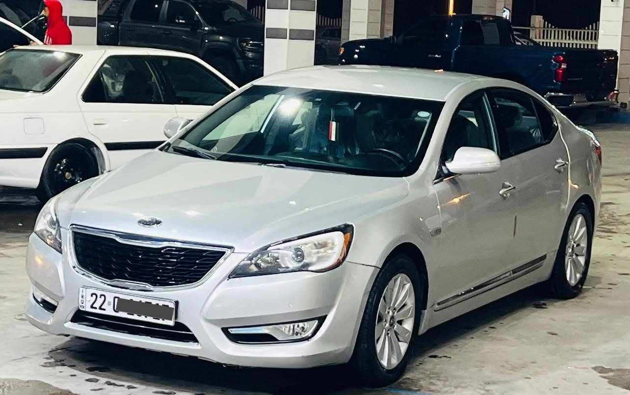 فول موصفات  بدون فتحه
مكينه  VG 270 

 تبريد ثلج 🧊 

تتدفئه 

حداديه خير من الله 

كير مكينه كفاله 

كصه جنطه فقط

سنويه مابيه بس ارقام  طبق الأصل  نگليزي 

سياره جهازه من كلشي  اي نقص مابيه ونضيفه  كلش 

العنوان / البصره 

 السعر / 60بيه مجال بسيط الشراي وبخدمه.

***********
