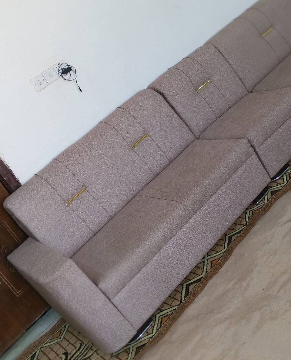 ▪️ديوان 12 مقاعد  تسكام  

▪️ ديوان  كلش  نضيف 

▪️المكان حصوه حي عداي قرب موكب الزهراء

📲 للاستفسار اتصال : ***********
