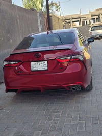 وبركاته تويوتا كامري2022SE بانزين    رقم بغداد تحويل. ثاني يوم  موصفات...