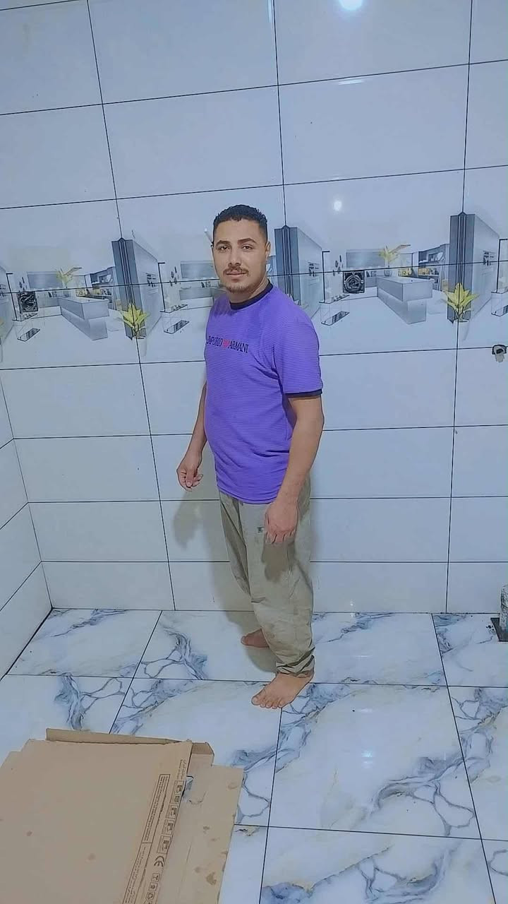 خلفه سرميك وكاش ومرمر وكل انواع السيراميك والبوليسلين خلفه مصر ي درجه اولى   ***********
