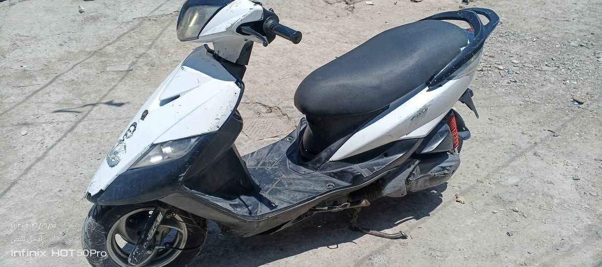 سلام عليكم بيع دراجة ماكس ثعلب مكينه نضيفه كهربائية كلها شغله ما بيها اي نقص شلعه وا معدل مكاني بغداد الشعله سعر 400بيها مجال  ***********واتساب فقط
