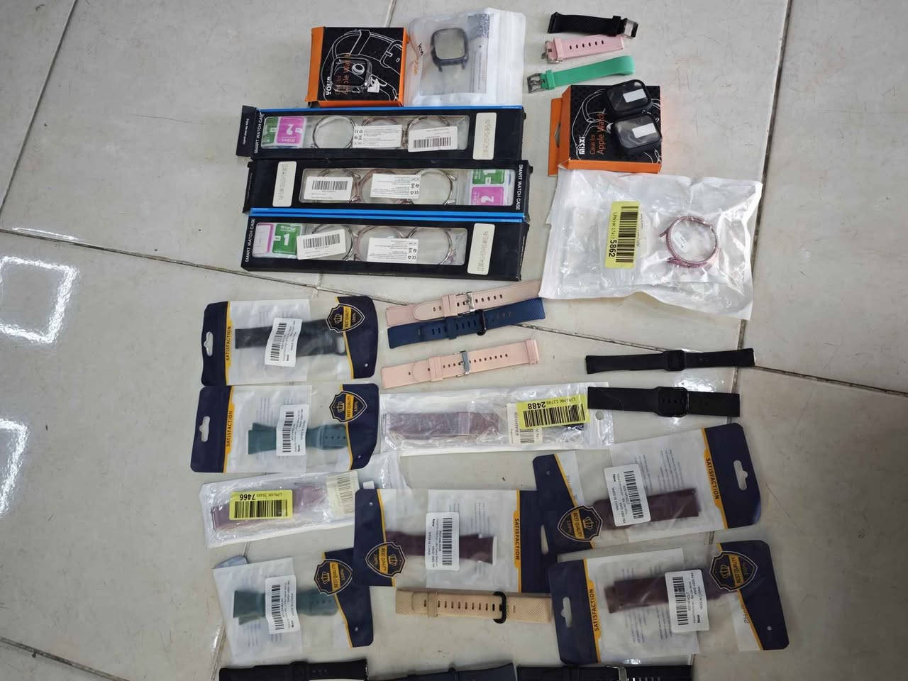 قایشی سەعات و باند 
قایشی سەعاتی ئەوروپی ٣٧ قایشی سەعات و بابەتی کەڤەری سەعات هەمووی بەیەکەوە 
نرخی هەمووی  ٢٥،٠٠٠ هەزار السليمانية, العراق


**إذا كنت صاحب هذا الإعلان وتريد حذفه لأي سبب، رجاءا أرسل رسالة إلى الدعم الفني**