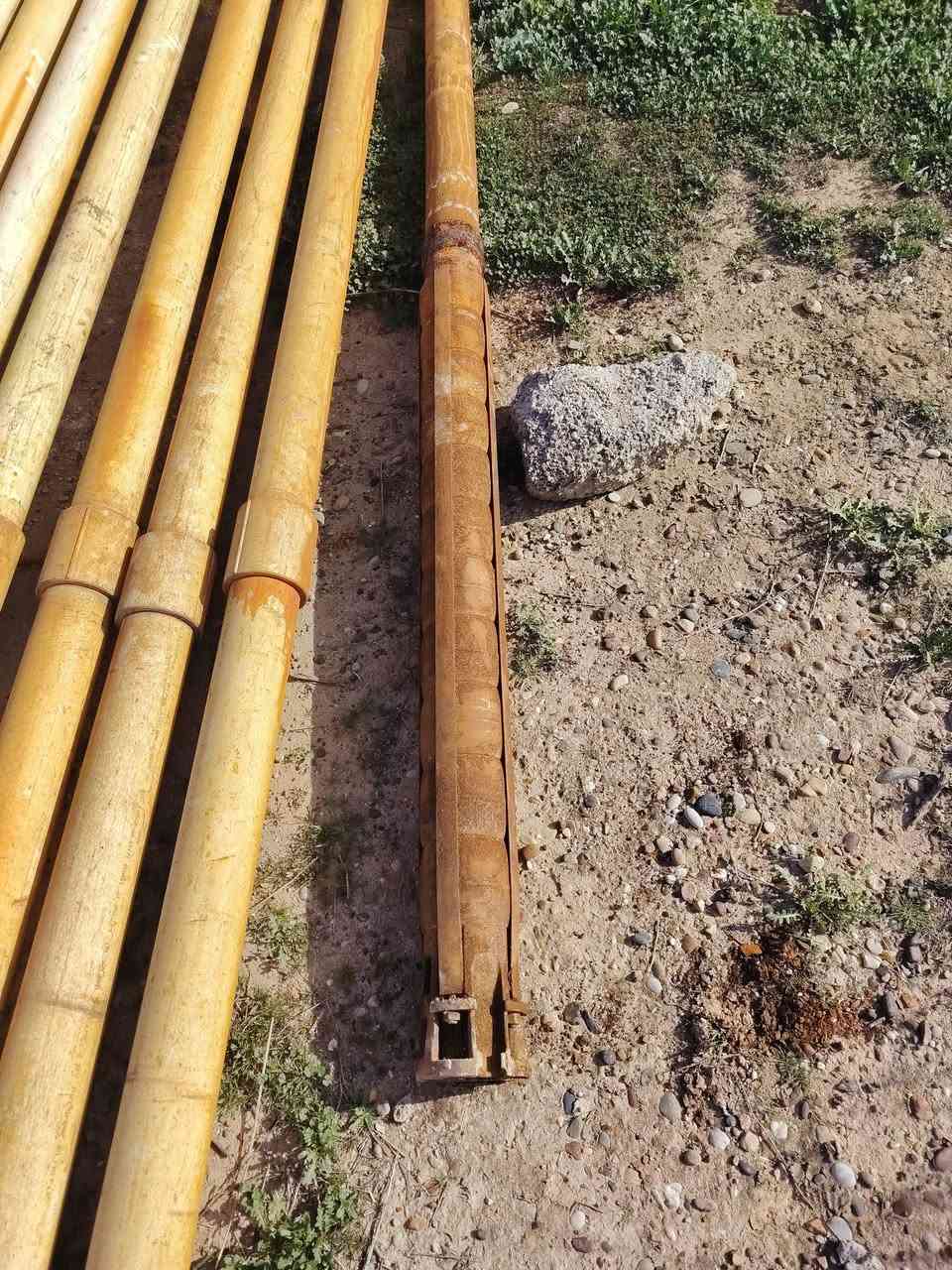 السلام عليكم طاقم كامل للبيع كيبل 70 متر زائد بوري 10 ابو السته زائد ماطور ستاندر زائد بامب 66 زائد ستاستر ***********
