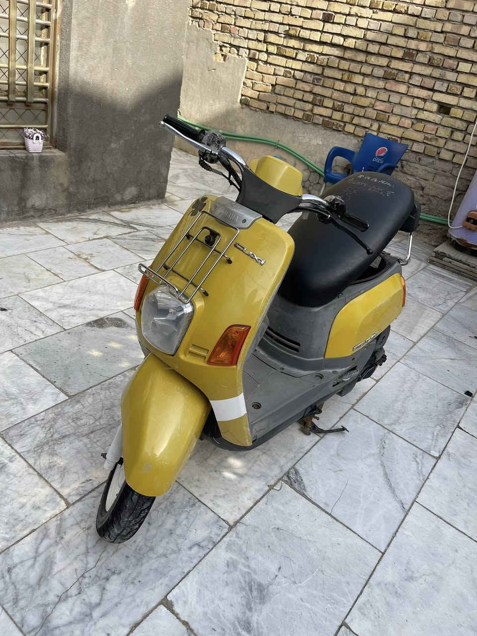 بوليسي للبيع بلاد وكامله كله شغال ختم واحد كامله ما بيها كل نقص سلف هندر كهربائيات

دراجه ما بيها ايشي تجاري سعر ٦٥٠ شراي يتصل ع رقم /***********
