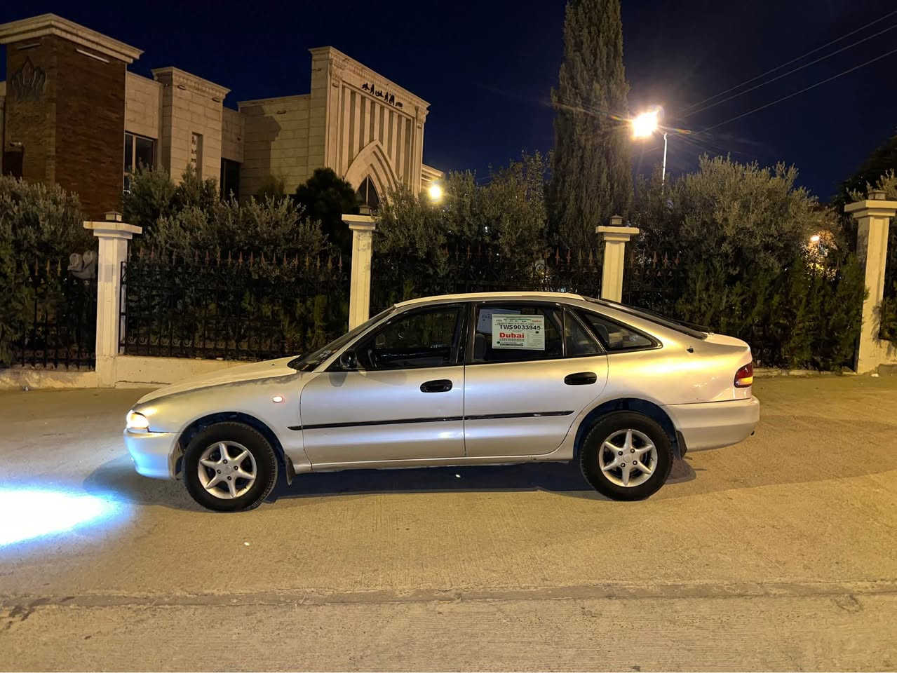 گلاند م ١٩٩٦  /گیر ئۆتۆماتیک/ مەکینە گەورە بە شەرت /چوار جام کارەبا/ کارە بایی بەشەرت/ سەیارەکە مالی دۆستە و زۆر مەزبوتە /ساحیب سەنەوی لە ئەورپایە /غەرامە بە شەرت 
***********/ڤایبەری لە سەرە
لە سلیمانیم Singapore
