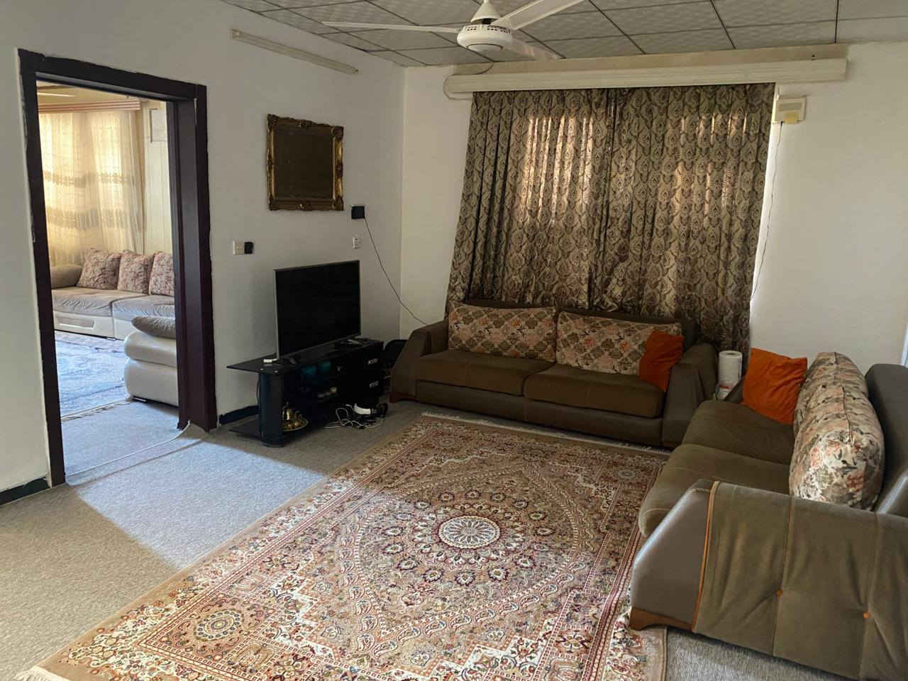 منزل للبیع فی اربیل فرۆشتن خیرا هه ولیر لە دووسایدی لاوان  ئەندازیاران رووبەری160متر پیشی کولان وپیش حدیقە خدامات کامل عرف نوم3/ صحیات هوڵ مطبخ آستقبال حدیقه.گراج سعرمناسب ***********واتساپ ***********واتساپ أربيل, العراق
