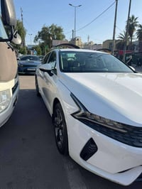 K5موديل٢٢ خليجي محرك٢٠٠دوش موصفات بصمه تشغيل عن بعد حساسات امامي خلفي ...