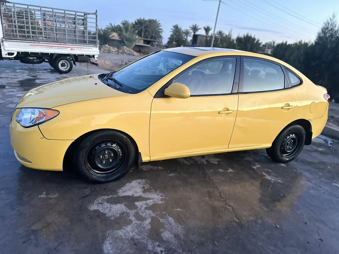 السلام عليكم 
النترا للبيع 2008 وارد امريكي   رقم بغداد نكليزي بسمي فول مواصفات فتحه  مري شفط  شاشه مكينه 2000  كير محرك حداديه تبريد  مكفولات تايرات  جديده  كلها ليبل واحد  بس جاملغ الامامي   
مكاني  بابل ناحيه  النيل السعر 78
***********
