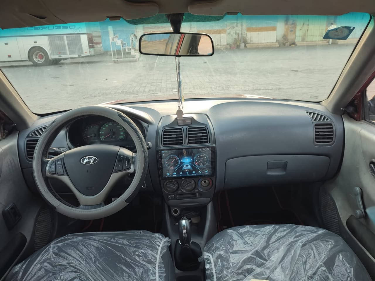 هونداي 2002 بدون فتح بيهه خياسات مصلحه او معجون قليل مكان واسط *********** سعرهه38
