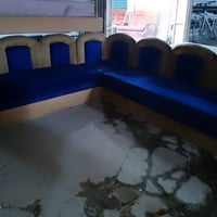 ديوان 7مقعدالسعر125الف07704764688