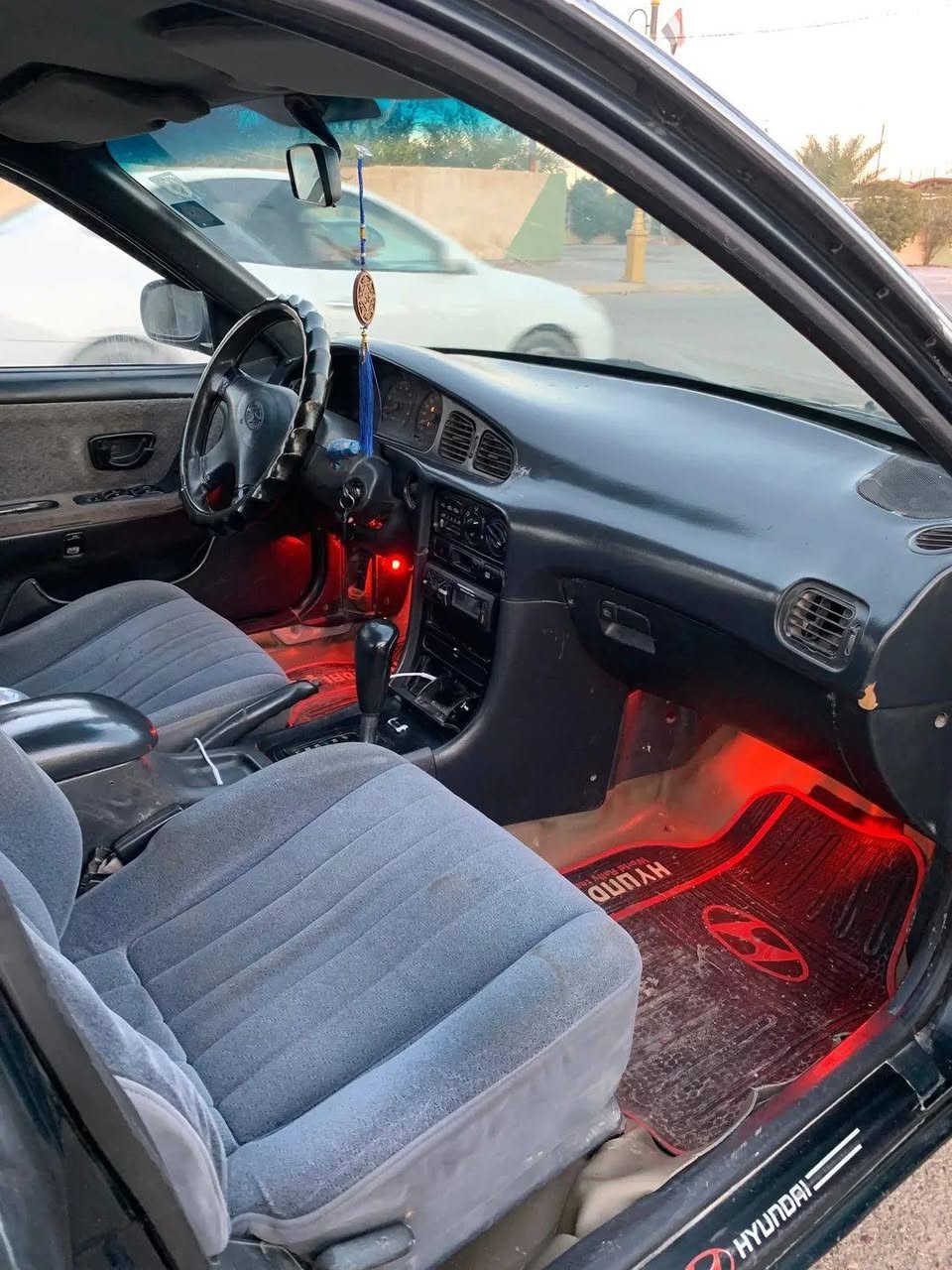 السلام عليكم سوناتا موديل 95مصبوقة حز ام إجمالية مكفولة من  ضربة وكص مكينة حاوية  تبريد وتتفءة شغالات مابيهة شي نقص المكان ديالى خالص السعر 43 الاتصال ***********
