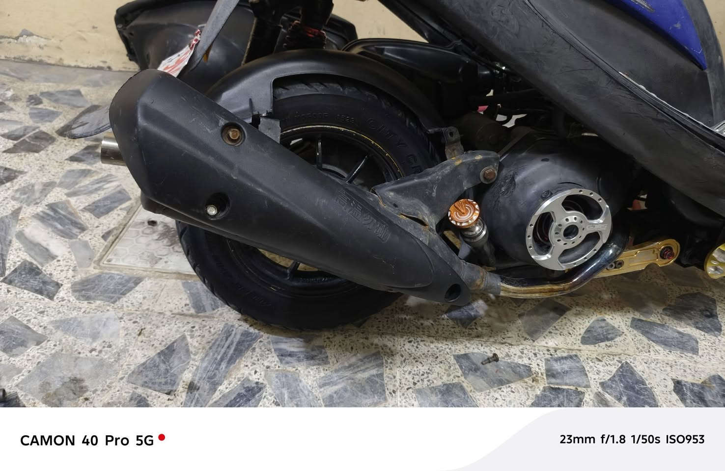 للبيع اصليه السعر ٢٠ قفل طكه  وصوت


**إذا كنت صاحب هذا الإعلان وتريد حذفه لأي سبب، رجاءا أرسل رسالة إلى الدعم الفني**