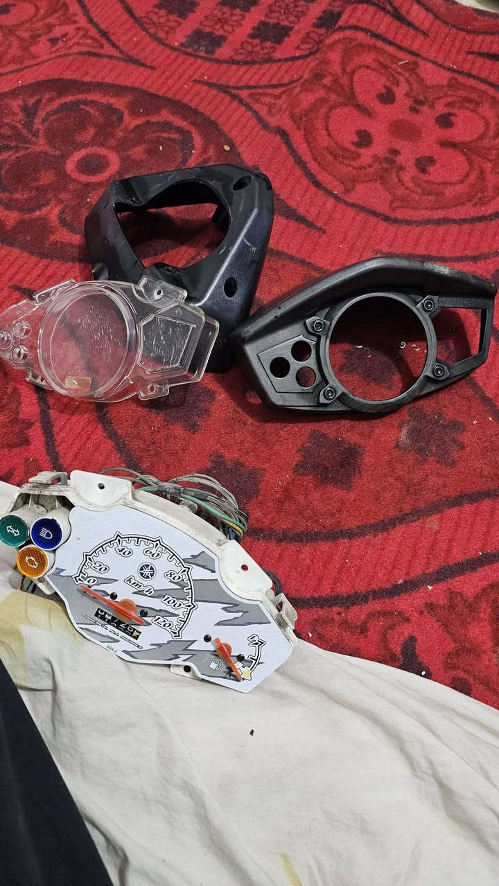 السلام عليكم
دشبول سكنس جبلي اصلي رمبة  كما موضح بالصور
المهتم
 ***********
