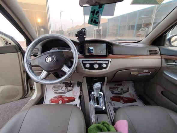 سلام عليكم ورحمة الله وبركاته اخوان ليفان موديل 2011 كير اوتوماتيك كورلا رقم بغداد انكليزي مشروع وطني غرامات مصفرة كير محرك جدد لا صرف ولا بخار صدر امامي اخلفي جديد تخم تاير جديد كهربائيات كلهة شغالة غرفتهة جديدة جلد فتحة سقف تحكم بلمري شاشة أربع سماعات سيارة مكفولة من ضربة وتبديل وصبغ فقط هلال واحد معمر شرط سونار العنوان بغداد السعر 57 وبيها مجال شي بسيط وبلعافية ع ياخذة سيارة بدون جراد الرقم *********** اخوان رجائن مايعجبك السعر أعبر المنشور
