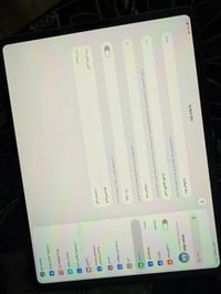 ايباد M4 الحجم 12.9 بطارية 🔋 100 مشحون فقط 11 مرة بعدة بالضمان لحد شهر...