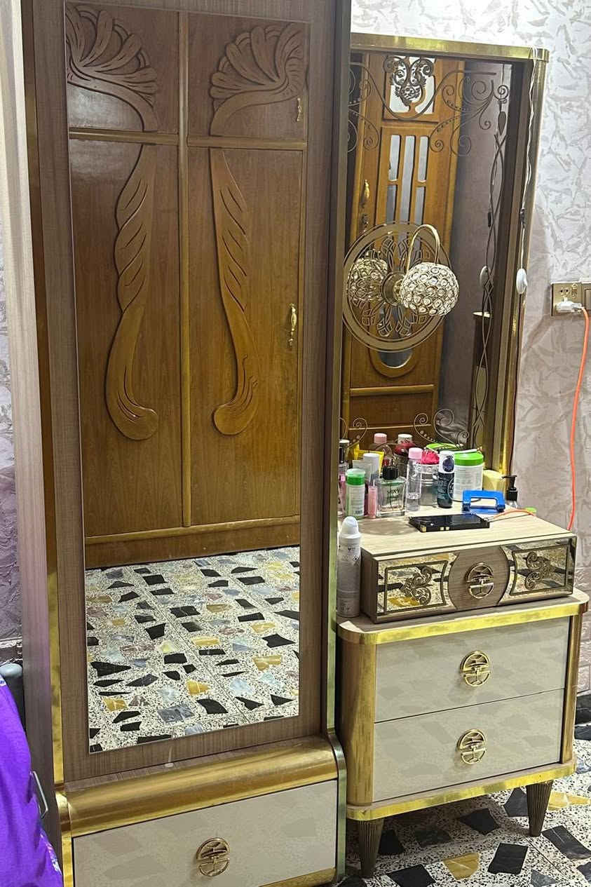 السلام عليكم غرفة تركية ضخمة جداً للبيع السعر مليونين ونص سبب البيع ضيق المكان للاستفسار اكثر مراسلة الصفحة


**إذا كنت صاحب هذا الإعلان وتريد حذفه لأي سبب، رجاءا أرسل رسالة إلى الدعم الفني**