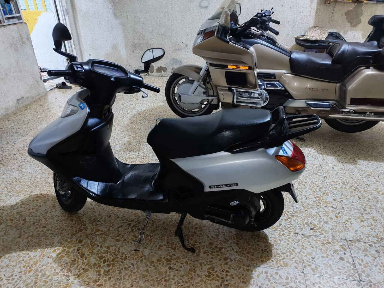 دراجه سبيسي ياباني مكفوله كفاله عامه  السعر 1,150 شرايه اتصل ما متواجد على الفيس ***********
