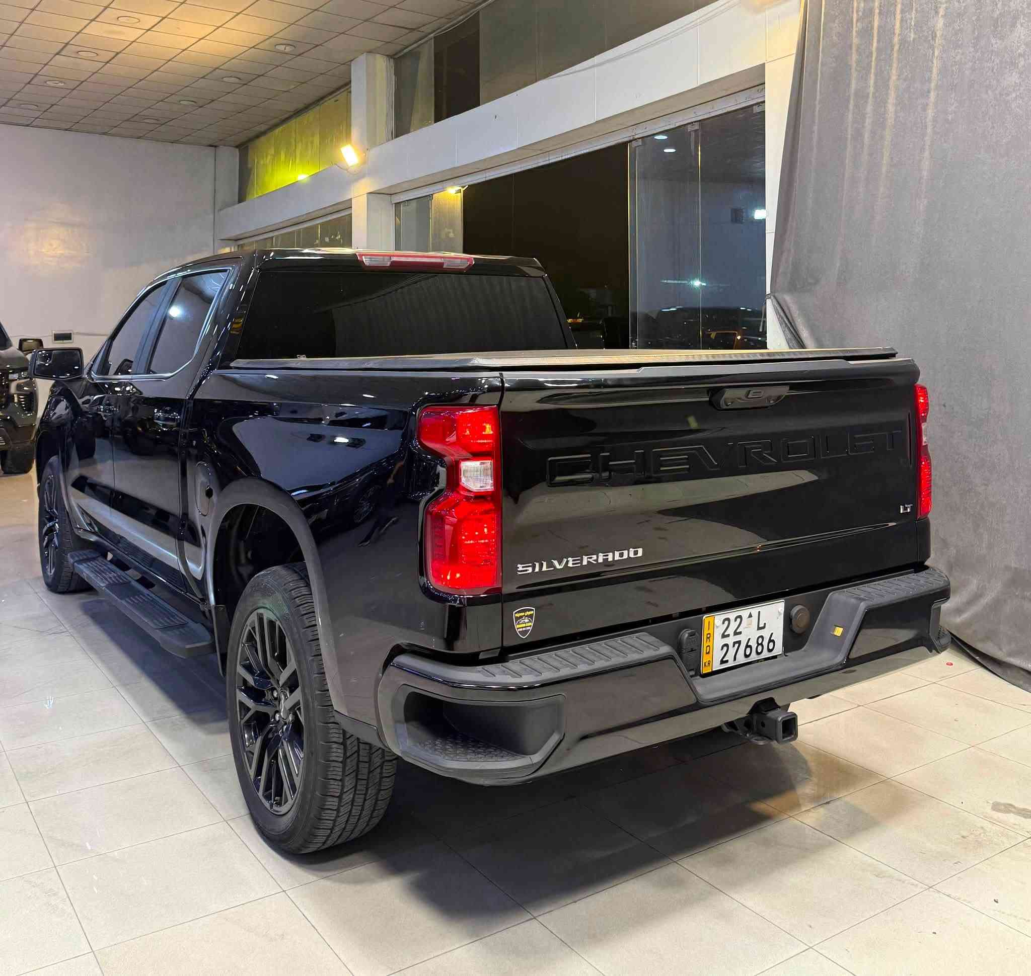 Chevrolet Silverado 
2024 LT 
V8 - 5.3L - 4x2

بسمە و شغال
شاشە و کامیرە
لایت لید
بگ لایت لید
کوشین کهرابایی
کوشینات هیتر
سوکان هیتر
رادار
باب طویل
بودی قصیر
ویل 22

42.000 mile
2 قطعە صبغ
سعر 370 ورقە

معرض ( مەدینە ) اربیل شارع ١٠٠م
***********
***********⁩⁩⁩
