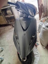 ثعلب فحل للبيع الدراجة جديدة رمبة قبل  شهرين بالضبط  اشتريتها و مطالع ...