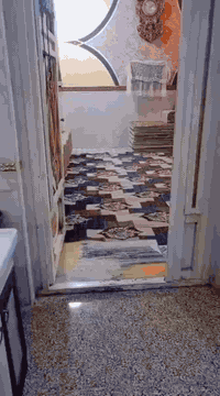 بيت ١٠٠م خلفي للبيع بناء طابوك عكاده جديد بحي الفداء مقاطعه ٢٢ قريب على شارع ابو لبنان المنطقه كامله الخدمات السعر ٧٢ مع المجال  للاستفسار الاتصال على 
هذا الرقم ***********
