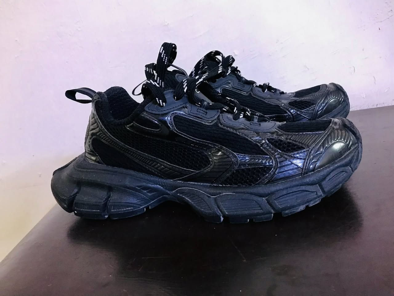 بلنسياقا أصلي قياس 42 
3X
نضافه 100‎%‎


**إذا كنت صاحب هذا الإعلان وتريد حذفه لأي سبب، رجاءا أرسل رسالة إلى الدعم الفني**