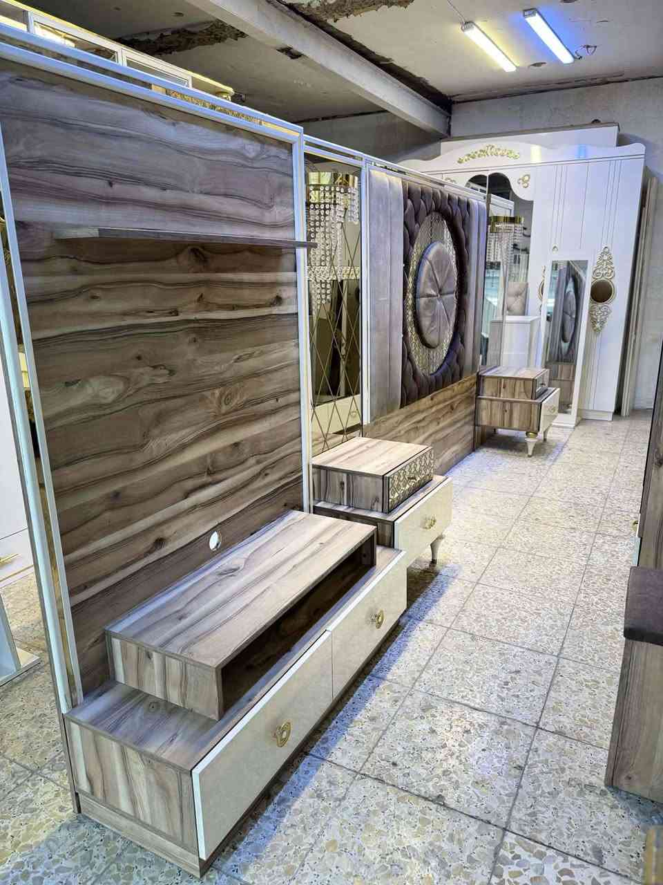 ✨غرفة تركي اصلي لون مميز ✨ صبغ حراري
9قطع
 جام اصلي 
نظام سلايت وابواب 
سرير مخزن جك 
 قماش وتر بروف أصلي ✨
نضافه/90/💯
 شد ونقل مجاني داخل بغداد
توصيل للمحافظات بأسعار رمزية
سكرين للمنشور وراسلني خاص


**إذا كنت صاحب هذا الإعلان وتريد حذفه لأي سبب، رجاءا أرسل رسالة إلى الدعم الفني**