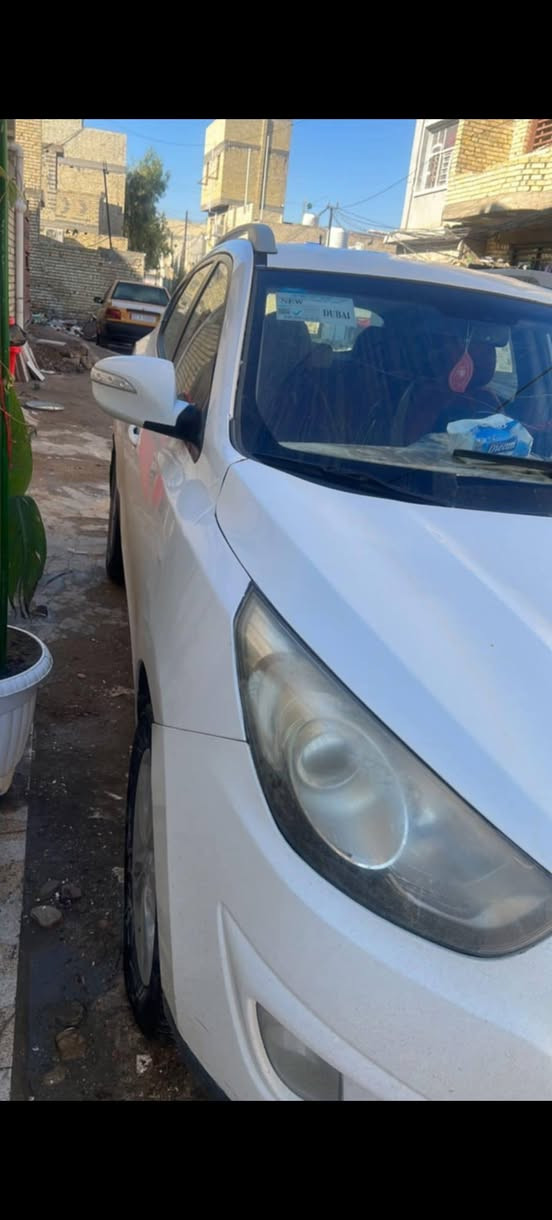 للبيع توسان 2012 خليجي سايد بريك رجل  رقم بغداد للستفسار اكثر***********
