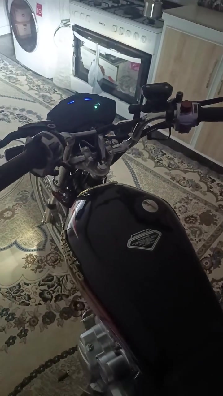 متور نامي برو موديل 2025 محرك 250cc تشغيل عن بعد متور منكل محرك شرط سعرو 870 مجال حق جايه  المشاري لا يجيني خاص لا يقول غالي  اذا غالي لا تجيني خاص المشاري لا يوجع راسي


**إذا كنت صاحب هذا الإعلان وتريد حذفه لأي سبب، رجاءا أرسل رسالة إلى الدعم الفني**