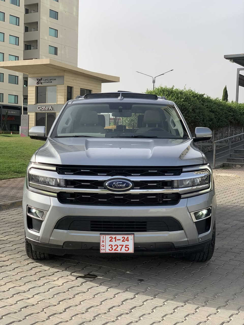 Ford Expedtion 2023
Limitd فول مواصفات 
داخل الاصفر 
***********
